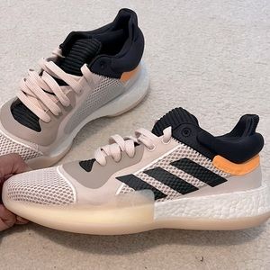 Adidas Marquee Boost Low in ‘Linen’